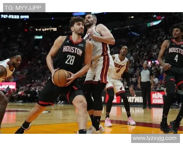 2011年2月12日活塞与热火激战回顾球场上的精彩瞬间与战术较量