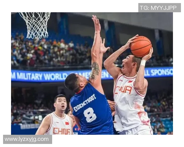 中国男篮迎战刚果队全力争胜展现实力与团队精神